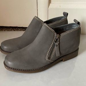 Hush Puppies Women’s Zip Boots